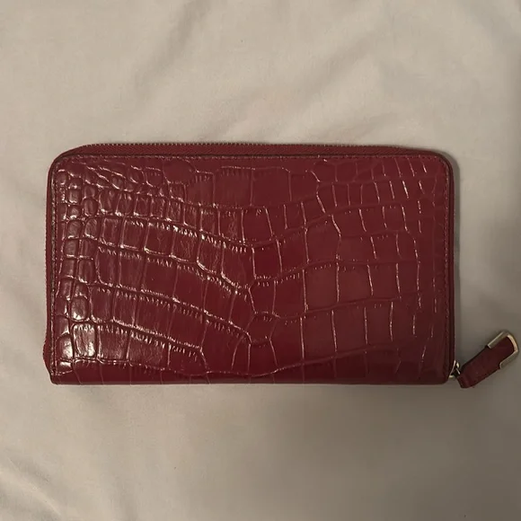Coach burgundy crocodile-embossed wallet - Picture 8 of 14